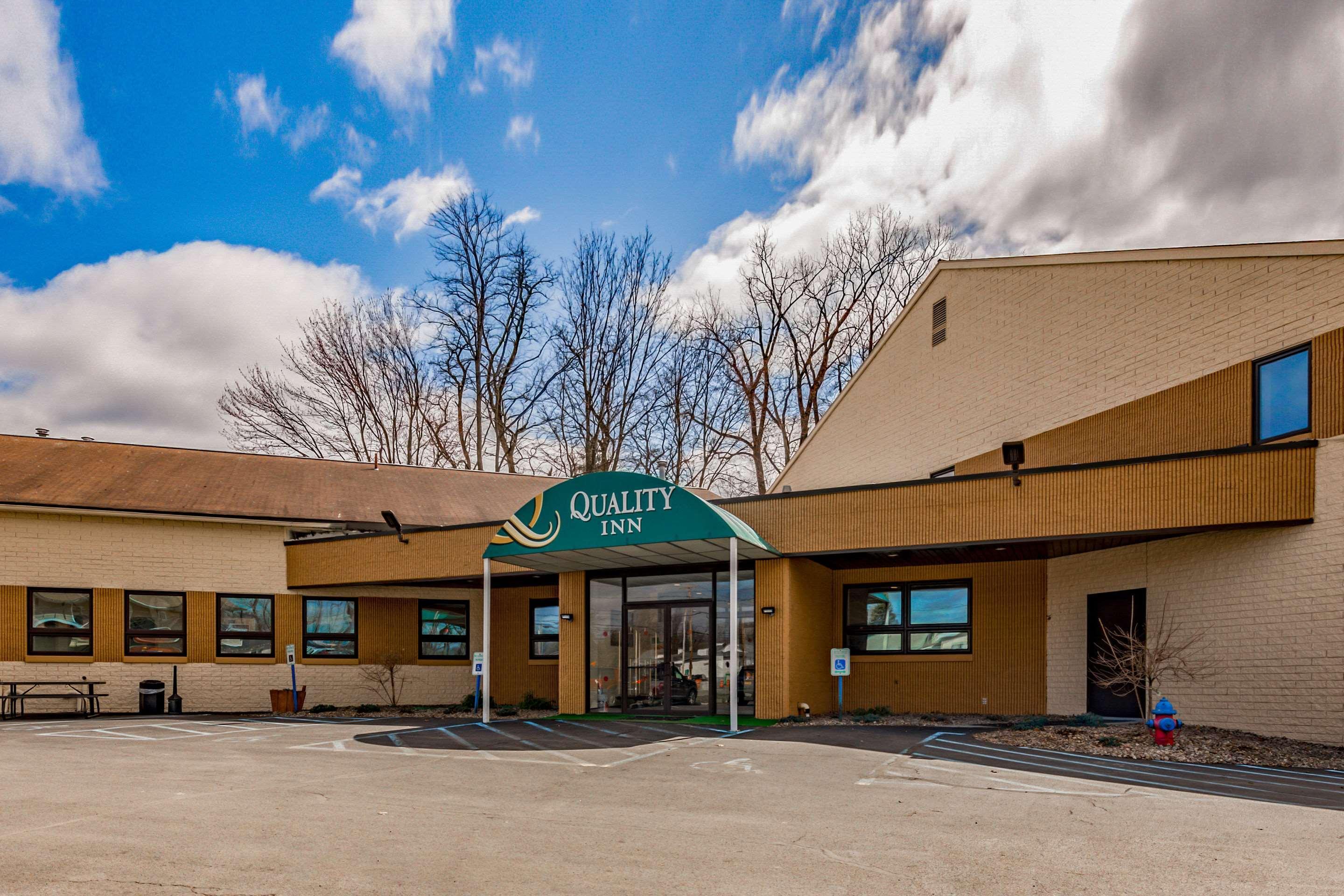 Quality Inn Schenectady - Albany Zewnętrze zdjęcie